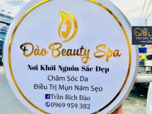 bảng hiệu hộp đèn