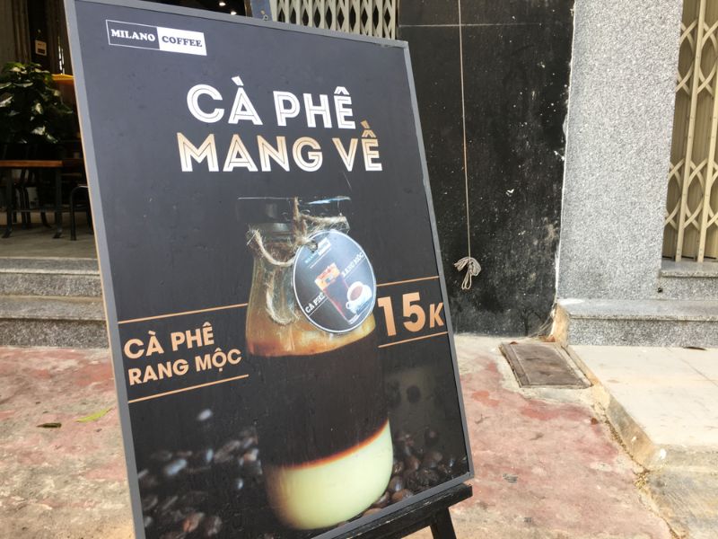 Mẫu 1 Bảng Hiệu Cafe Mang Đi