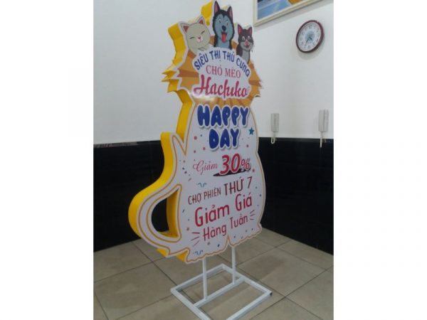 Standee mô hình 3D