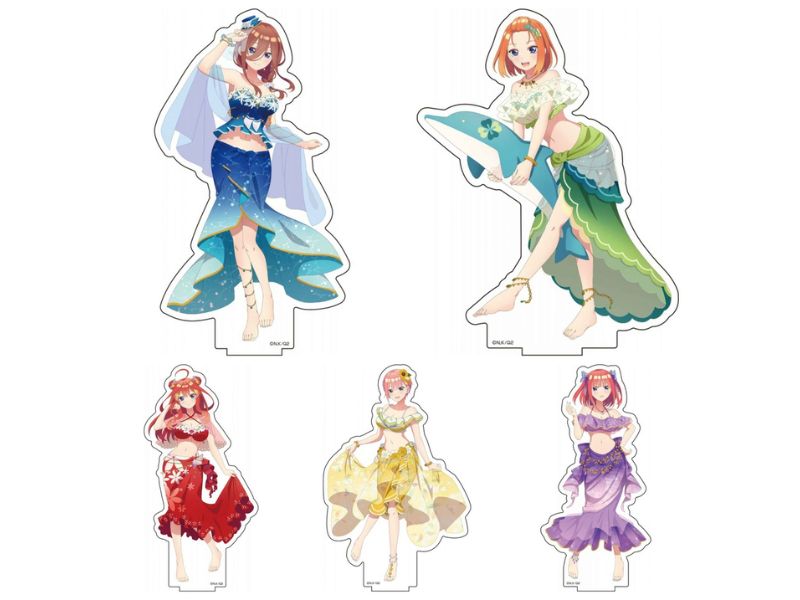 Mẫu 01 Standee Nhà Có 5 Nàng Dâu